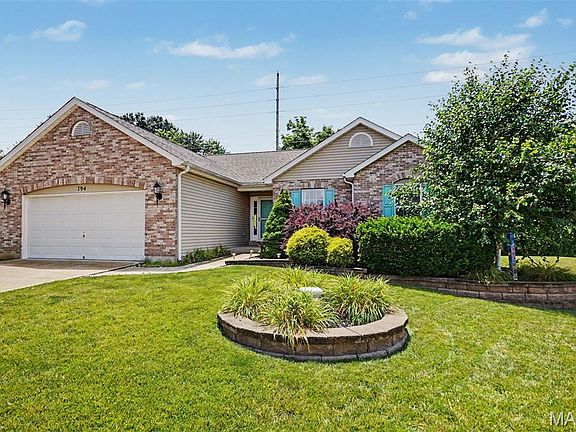 2nd image of 794 Berrywine Ln
