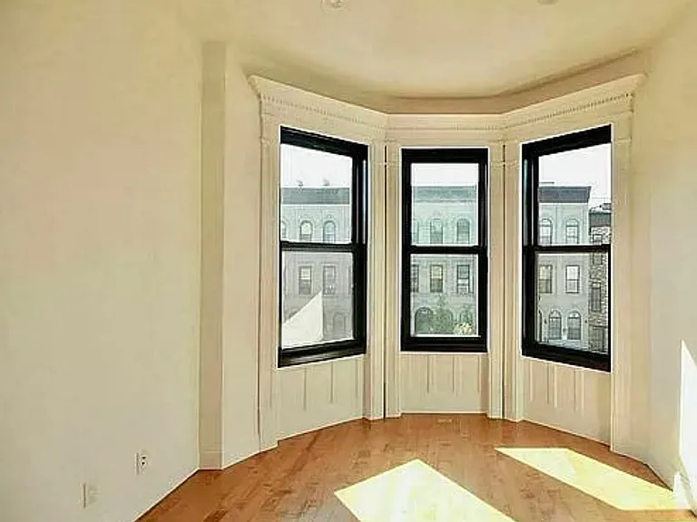 703 Macdonough St #2 — Photo 6