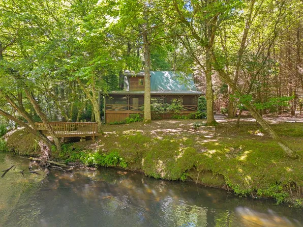 159 Trillium Rd, Suches, GA 30572