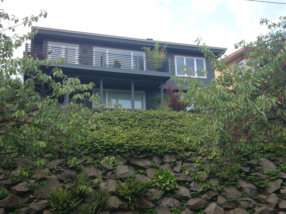 1st image of 1501 Bigelow Ave N