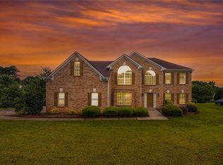 201 Autumn Leaf Dr, McDonough, GA 30253