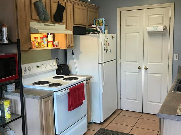 4th image of 11111 Dede Dr
