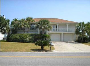 612 Lagoon Dr, Destin, FL 32541