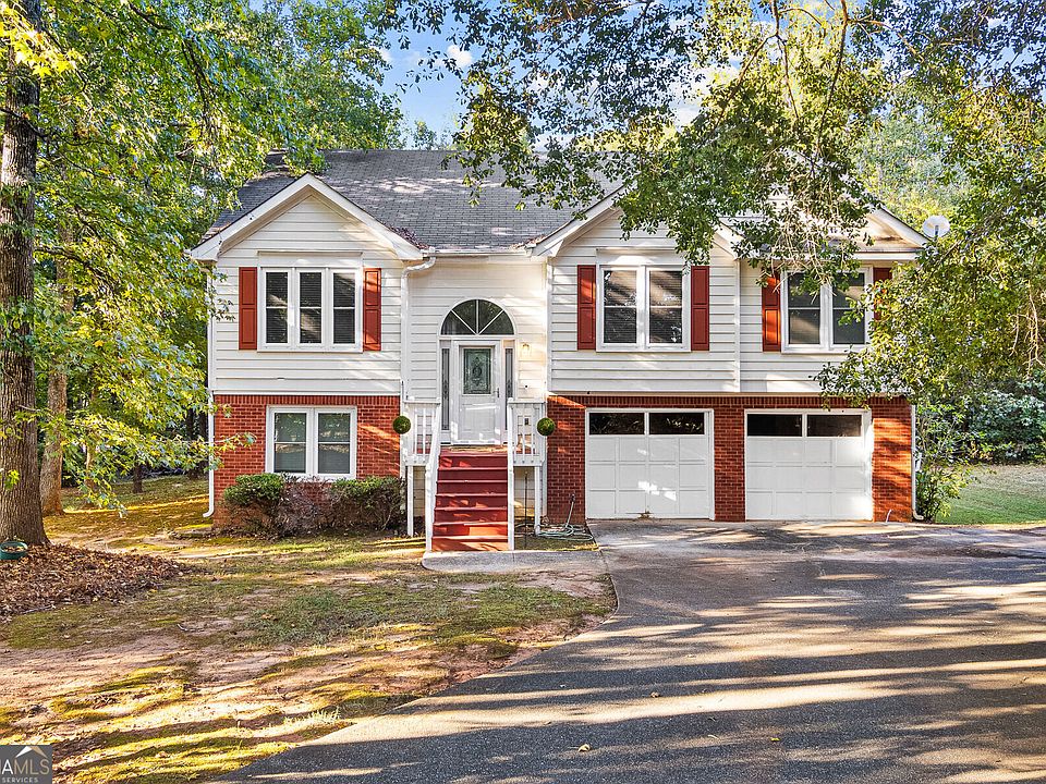 1st image of 215 Somerset Dr