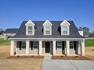 149 Charlotte Dr, Statham, GA 30666
