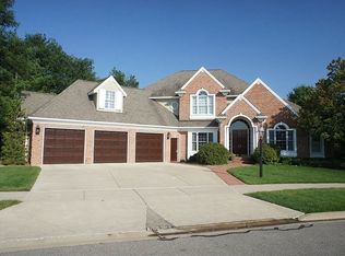 6102 N Eagle Bend Ct, Peoria, IL