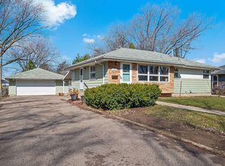 5313 Sumter Ave N, New Hope, MN 55428