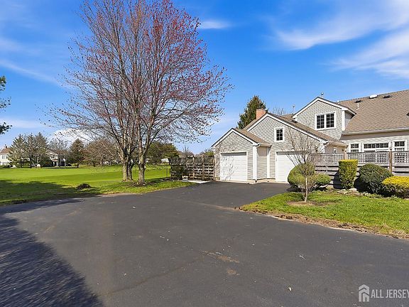 4th image of 34 Rutland Ln #B