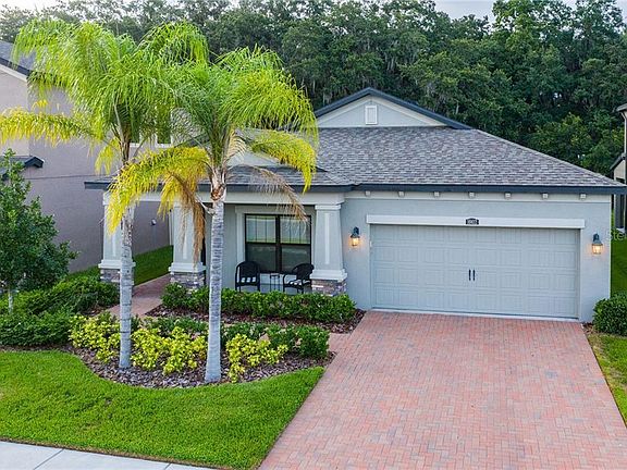 3rd image of 10412 Arbor Groves Pl