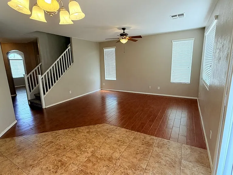 44989 W Woody Rd — Photo 8