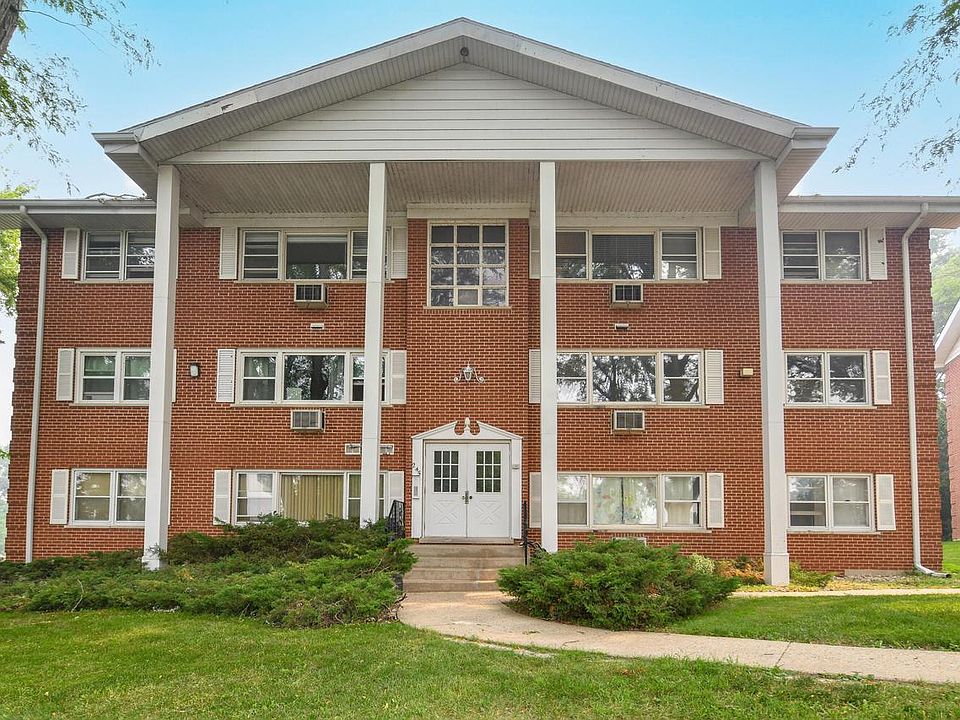 1st image of 245 Country Club DRIVE #2C