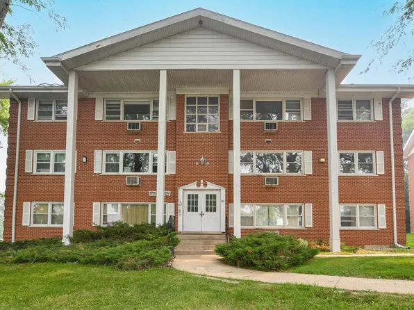 245 Country Club DRIVE #2C, Lake Geneva, WI 53147