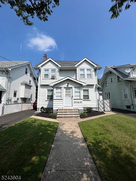 1st image of 76 Van Houten Pl
