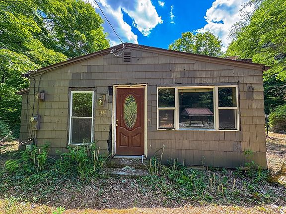 3rd image of 332 Batchelor St