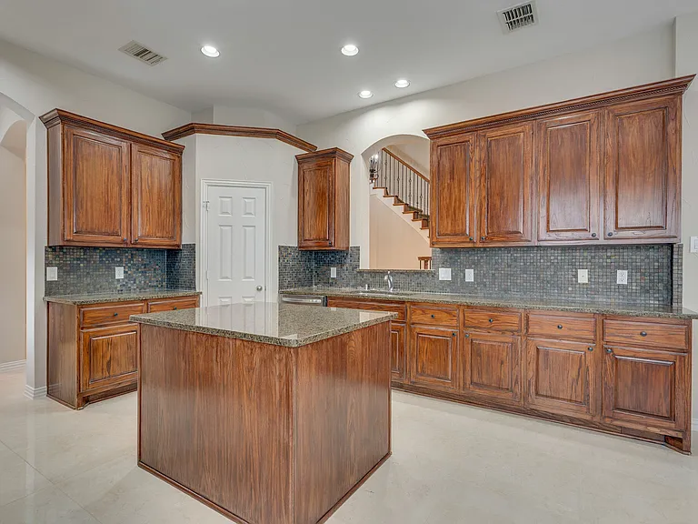 2746 Nightwind Ct — Photo 35