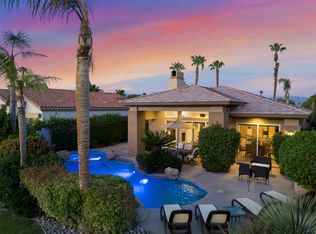 727 Arrowhead Dr, Palm Desert, CA 92211