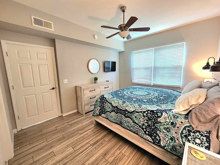 11400 Ocean Walk Ln #203 — Photo 18