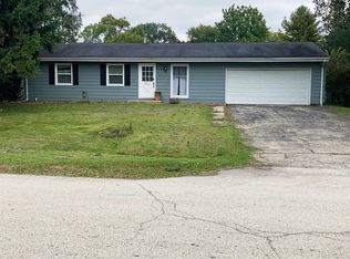 6N115 Emily Ln, St Charles, IL