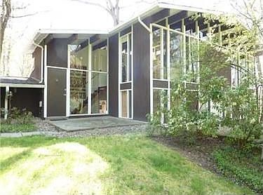 1st image of 204 Woodcock Dr