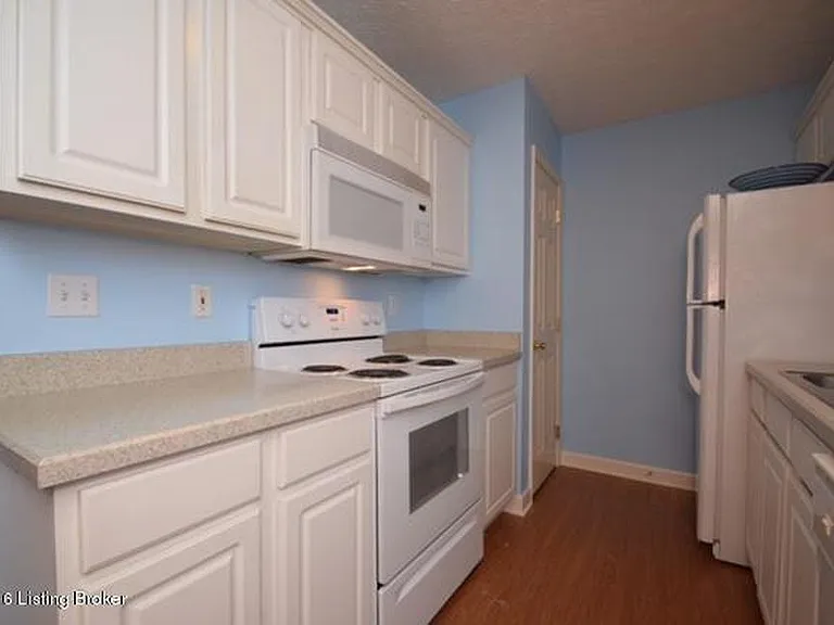 11913 Tazwell Dr #1 — Photo 2