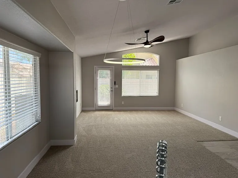 7873 Bridgefield Ln — Photo 9