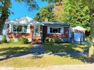 5 Washington St, Braintree, MA 02184