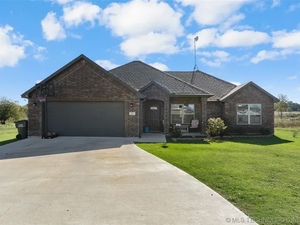 297 Lake Meadow Loop Rd, Durant, OK 74701