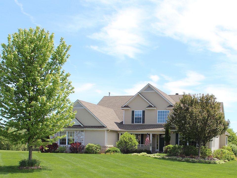 1st image of 7136 Hickory Creek Dr