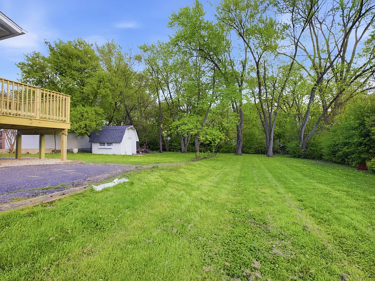 915 Mayfield Dr — Photo 28