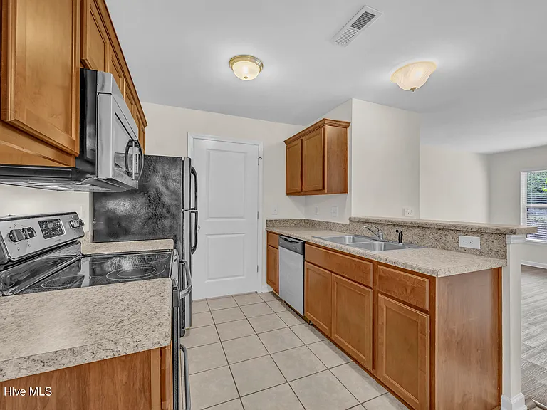 4429 Jay Bird Cir #103 — Photo 12