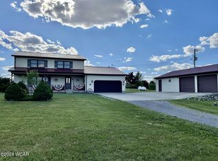 6042 Waynesfield Rd, Lima, OH 45806