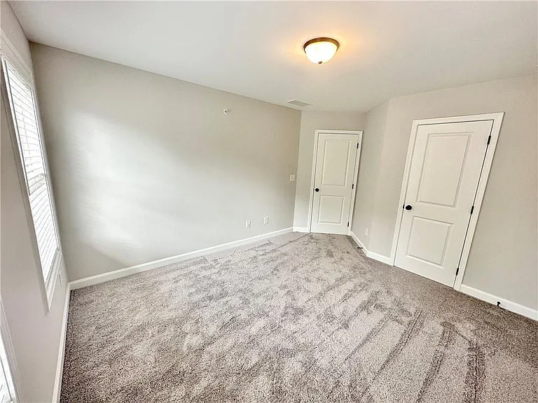 118 Bluffington Way — Photo 15