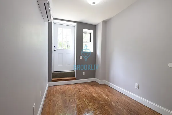 Rented by null | media 7