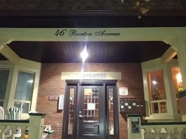 46 Barton Ave #A, Toronto, ON M6G 1P3