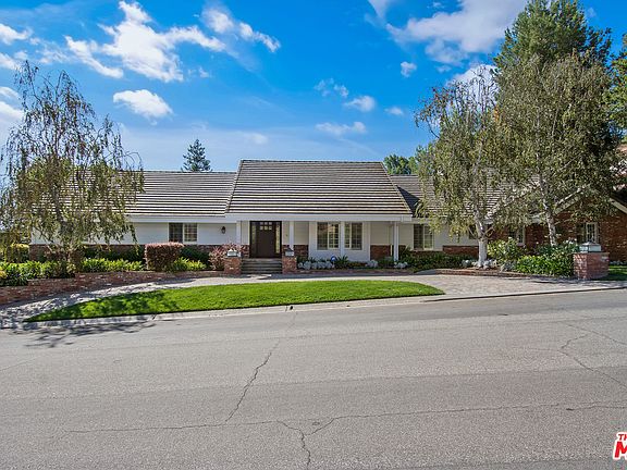 3rd image of 5720 Hidden Brook Ct