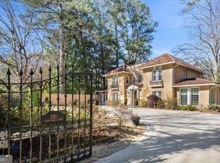 281 W Paces Ferry Rd NW, Atlanta, GA 30305