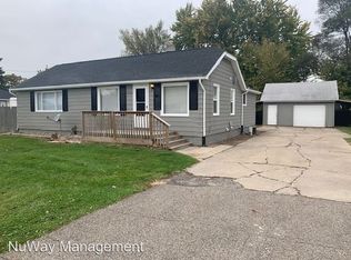 1018 W Parkwood Ave, Flint, MI 48507