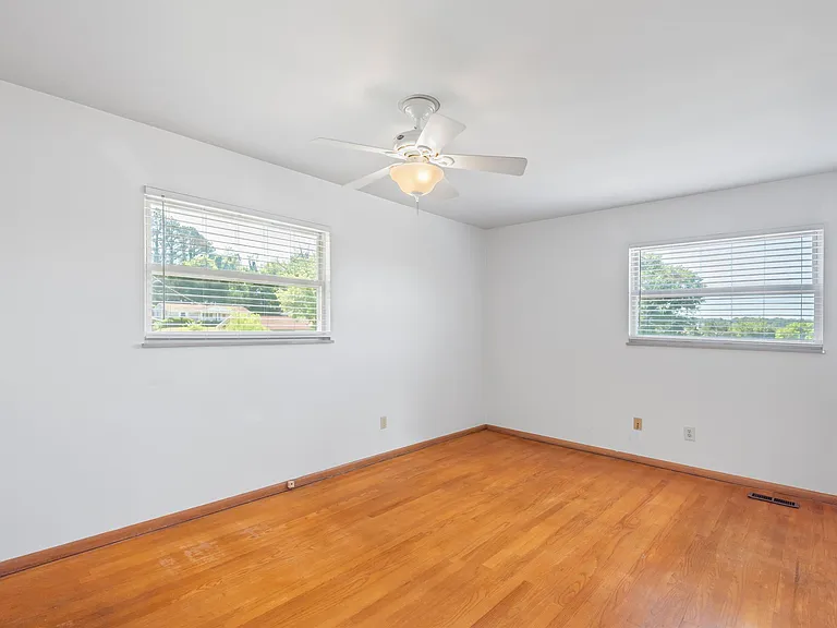 6216 Mountain Laurel Rd — Photo 19