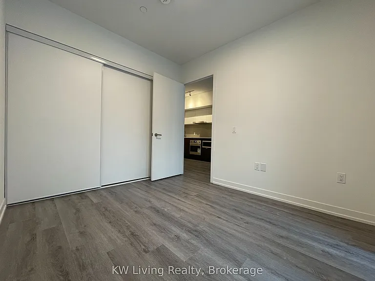 138 Downes St #918 — Photo 10