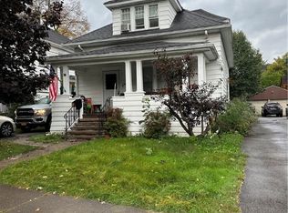 709 Garfield St, East Rochester, NY 14445