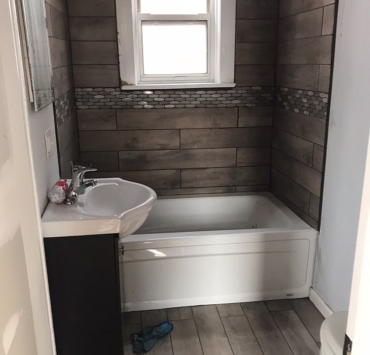 1st image of 3818 Parnell St