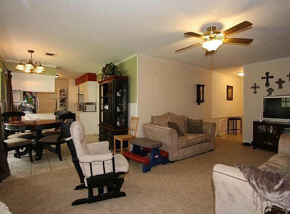 4th image of 1001 Sharie St