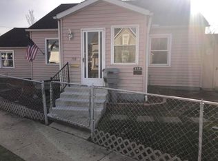 150 E 1st St, London, OH 43140