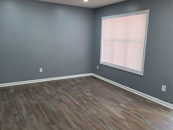 2nd image of 254 Sigma St