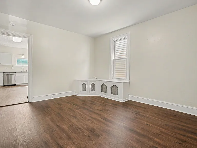 153 Cedar St — Photo 8