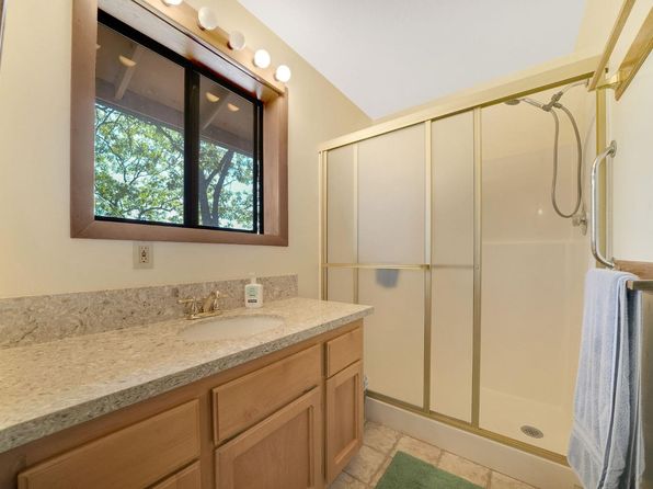 13771 W Ct, Pine Grove, CA 95665