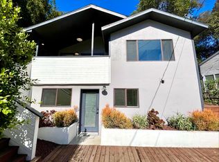 3813 De Longpre Ave, Los Angeles, CA 90027