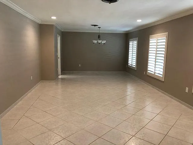 7330 SW 116th Ter — Photo 9