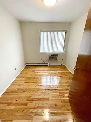 1st image of 20-50 48th St #1L