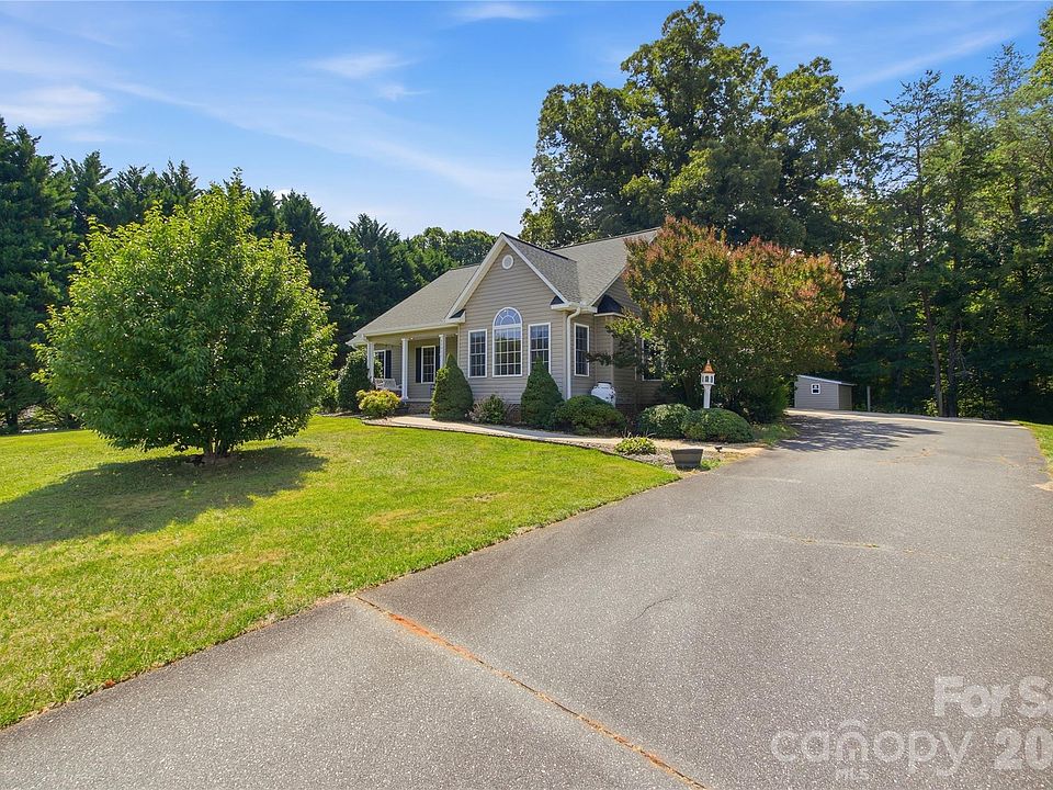 1st image of 4795 Mountain Run Dr
